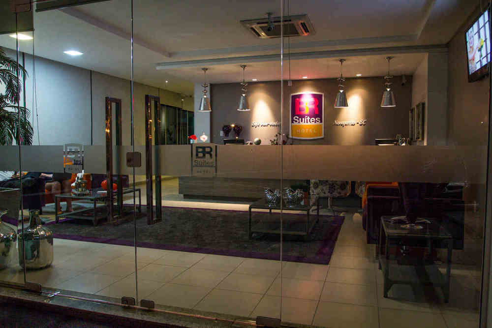 BR Suítes Hotel Navegantes Exterior foto