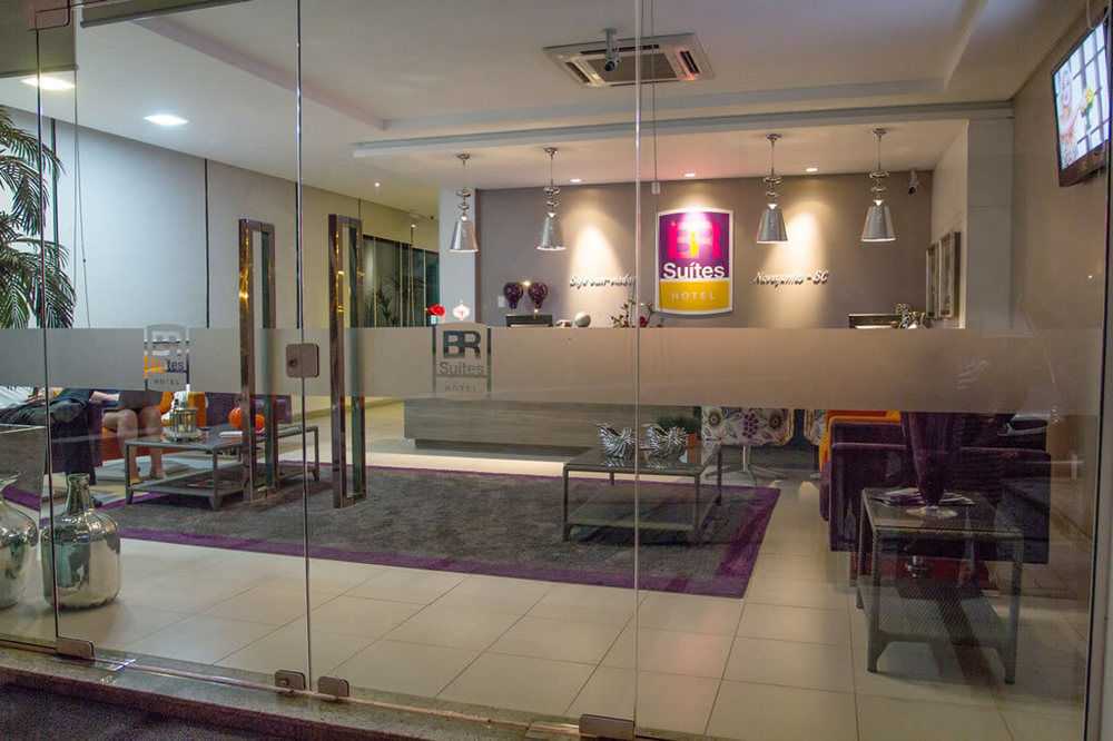 BR Suítes Hotel Navegantes Exterior foto